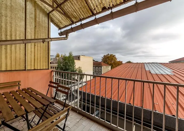 Grand T2 Avec Balcon • Proche Parc De La Tete D\'Or